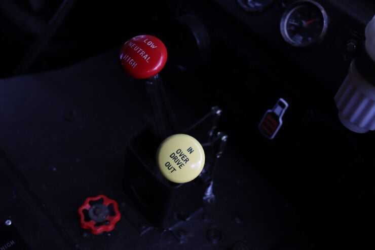 Land Rover 101 Forward Control 7