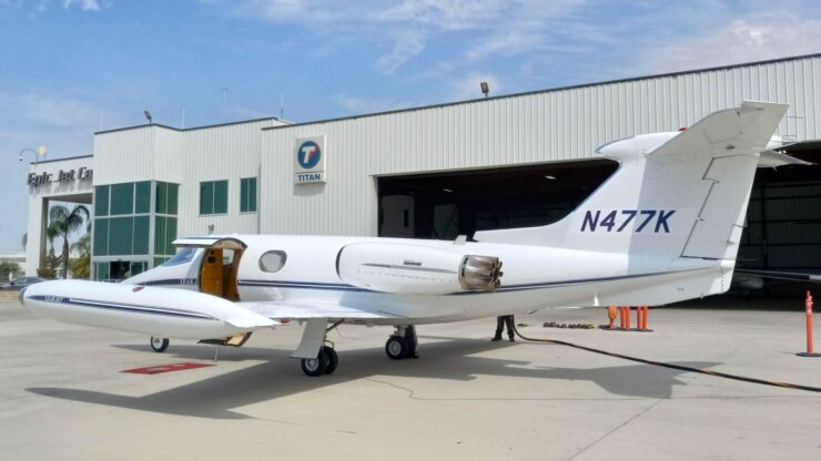 Learjet 23 8