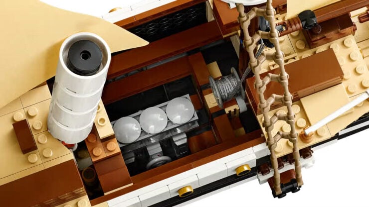 Lego Ernest Shackleton Endurance Ship 11
