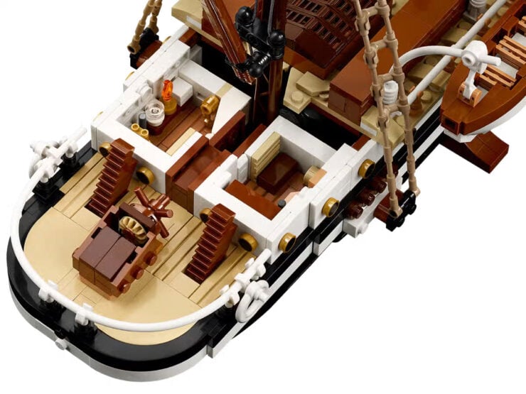 Lego Ernest Shackleton Endurance Ship 15