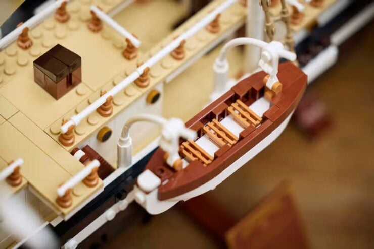 Lego Ernest Shackleton Endurance Ship 4