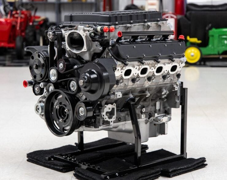 Modified Chevrolet Performance LT4 Crate Engine 6