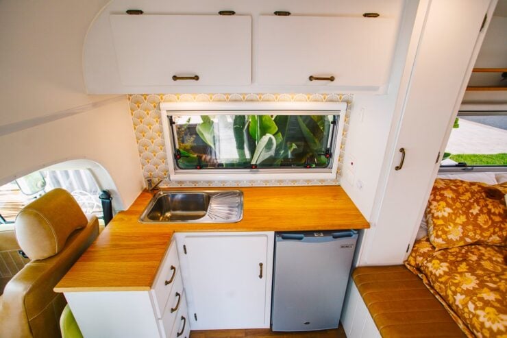 Volkswagen Type 2 Motorhome Retro RV 12
