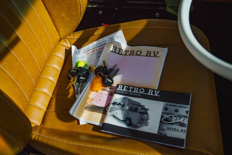 Volkswagen Type 2 Motorhome Retro RV 21