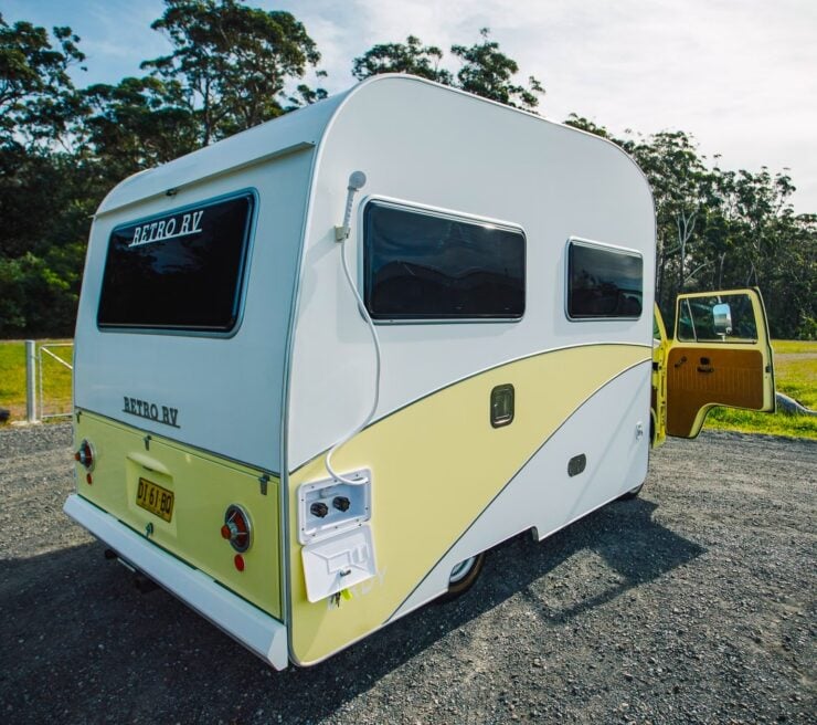 Volkswagen Type 2 Motorhome Retro RV 22