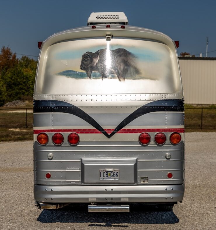GM Buffalo Bus Motorhome 11