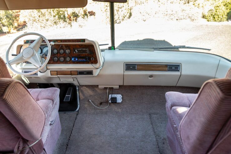 GMC Motorhome Eleganza II 14