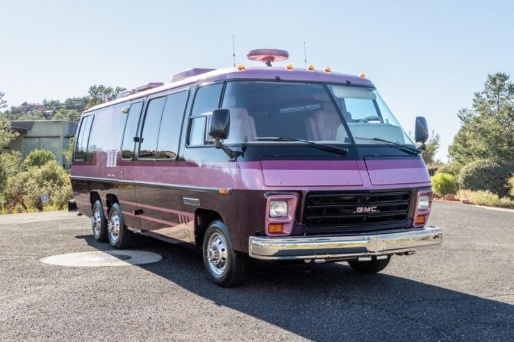 GMC Motorhome Eleganza II 9