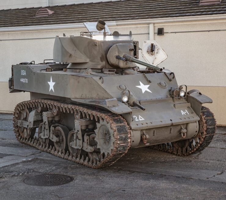 Stuart M5A1 Tank 19