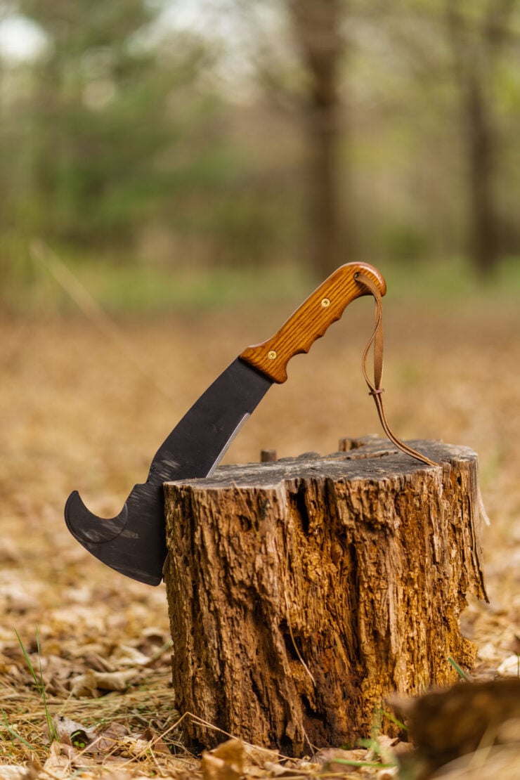 The Woodman's Pal Survival Axe Machete 2