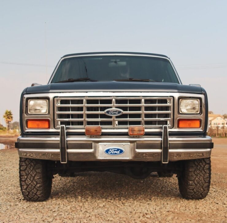 1986 Ford Bronco Bullnose 1
