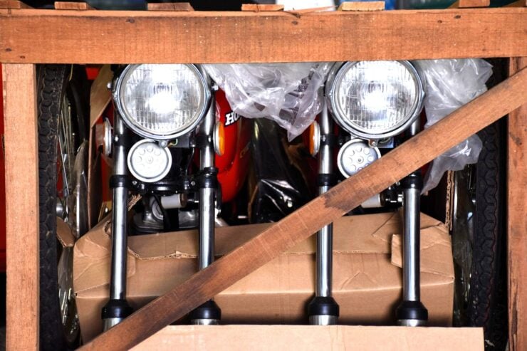 Honda CB125 In Crate 12