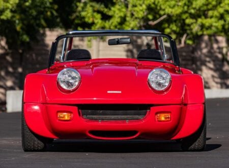 Maxton Rollerskate Roadster Car 2