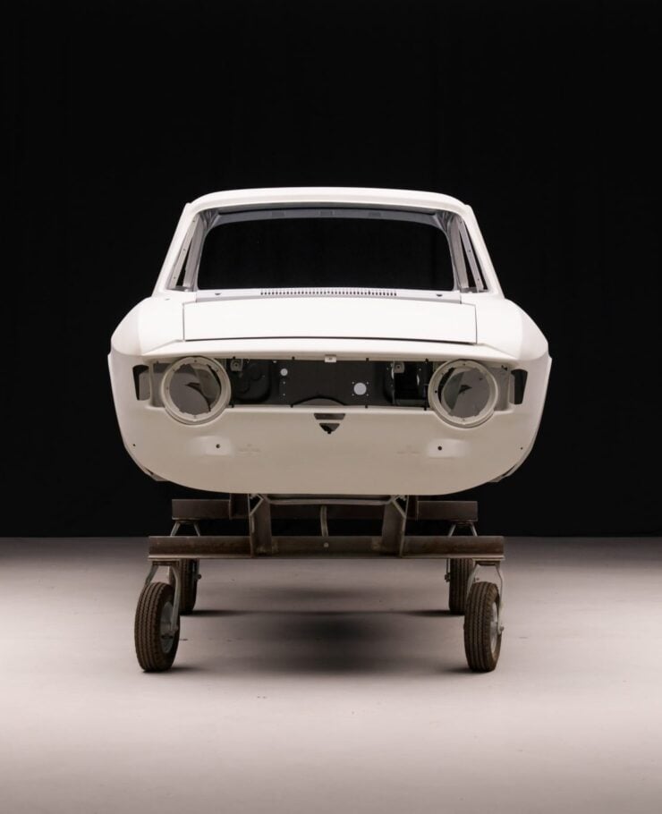 Alfa Romeo Giulia Sprint GT 9