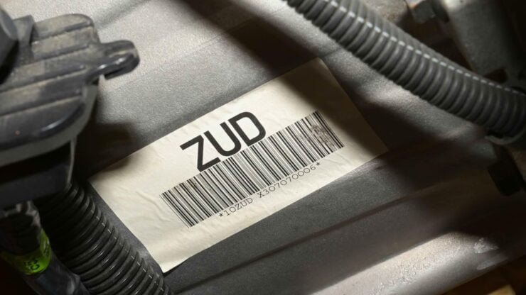 Chevrolet Corvette LT5 V8 Engine 10