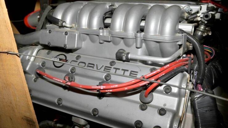 Chevrolet Corvette LT5 V8 Engine 8