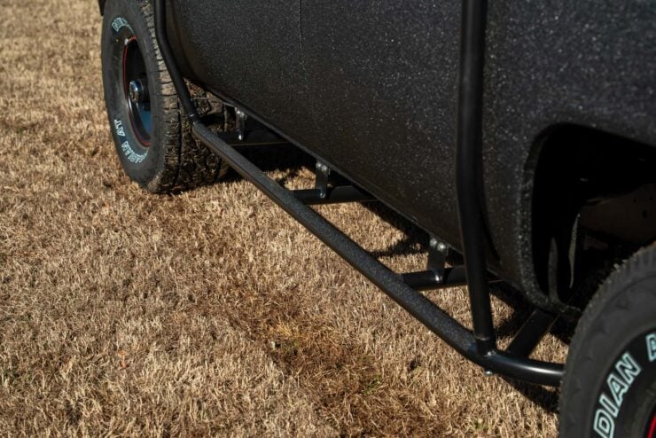 Chevrolet Suburban Overlander 10