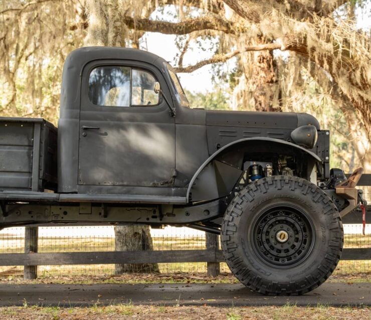 Dodge Power Wagon 20