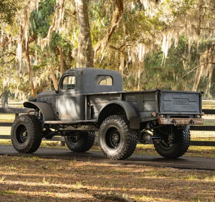 Dodge Power Wagon 8