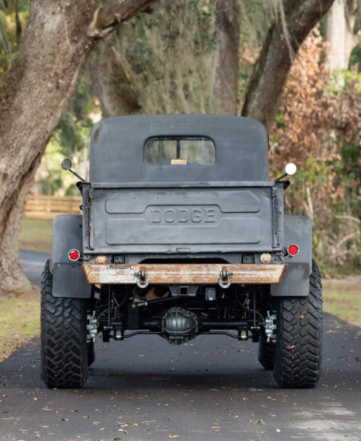 Dodge Power Wagon 9
