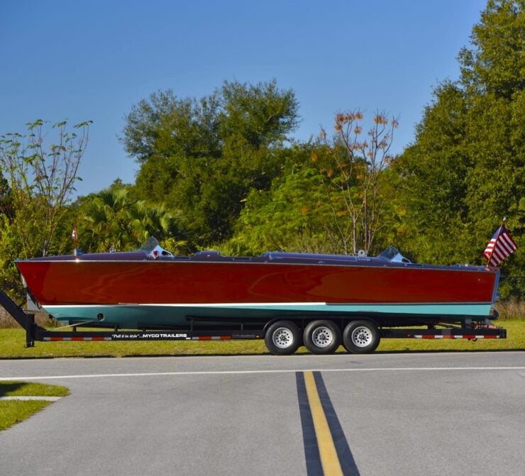 Hugh Saint Grand Prix Mahogany Runabout 20