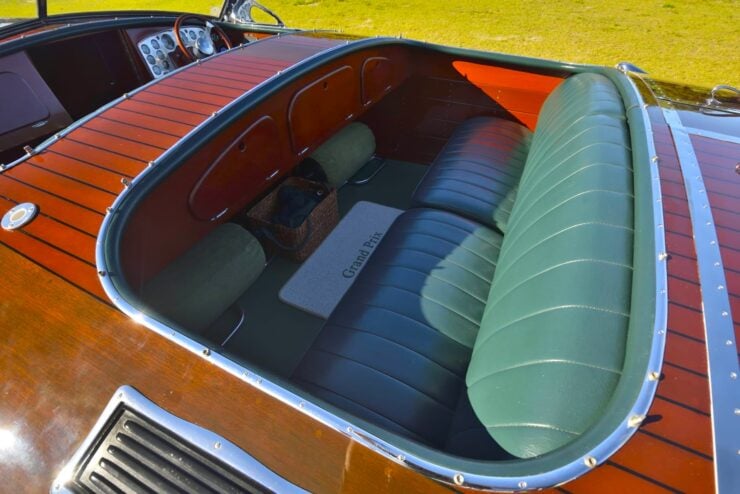 Hugh Saint Grand Prix Mahogany Runabout 21