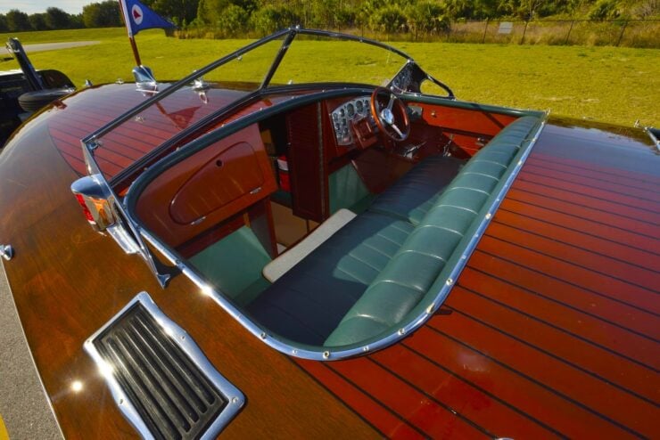 Hugh Saint Grand Prix Mahogany Runabout 23