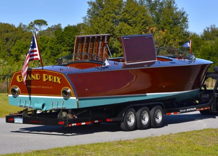 Hugh Saint Grand Prix Mahogany Runabout 3