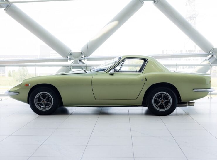 Intermeccanica Omega 11