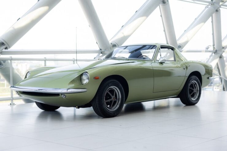 Intermeccanica Omega 2