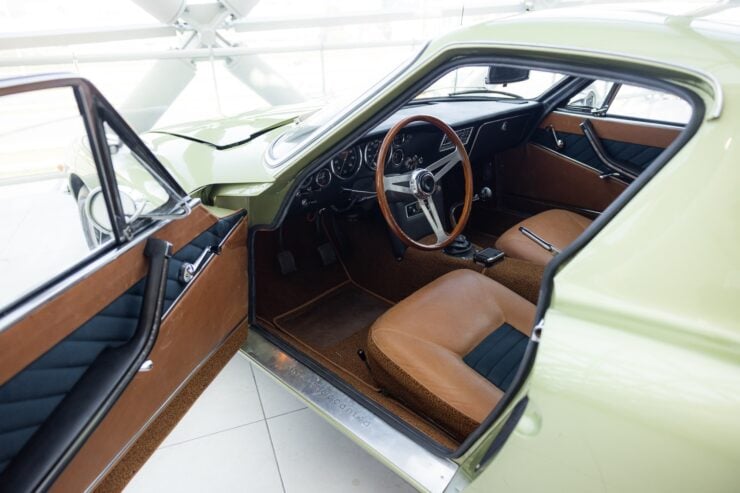 Intermeccanica Omega 7