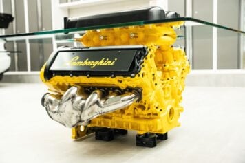 Lamborghini Gallardo V10 Coffee Table