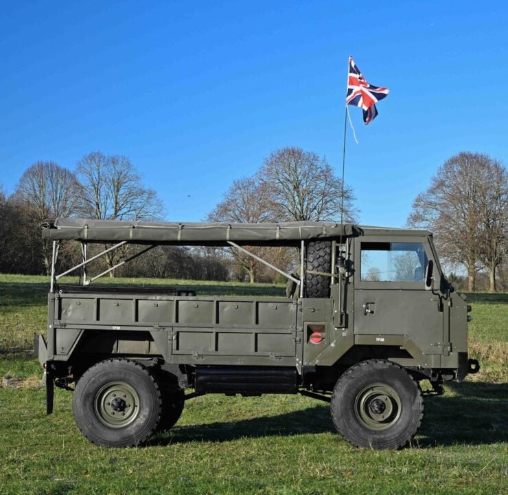 Land Rover 101 Forward Control 11