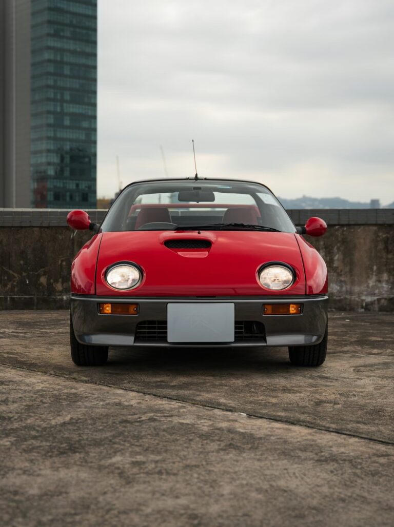 The Forgotten Gullwing Coupe - The Mazda Autozam AZ-1