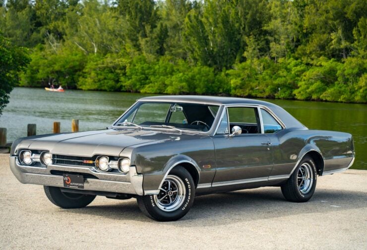 Oldsmobile 442 14