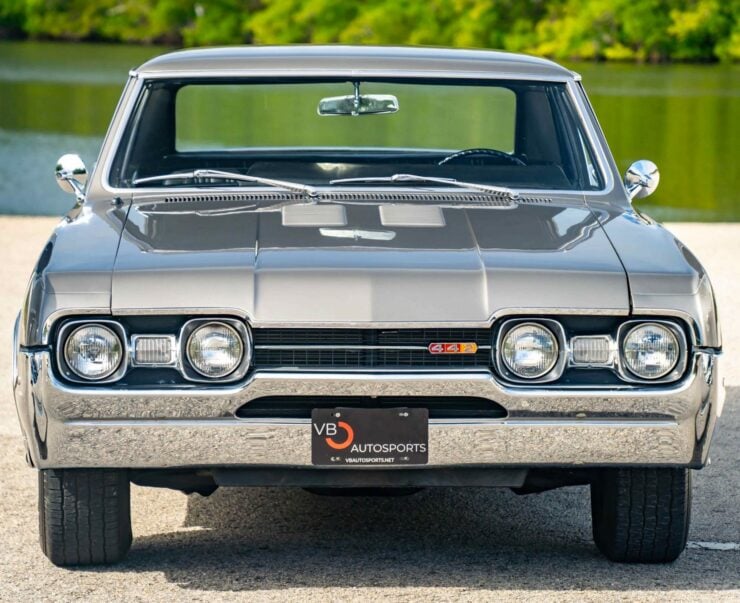 Oldsmobile 442 2