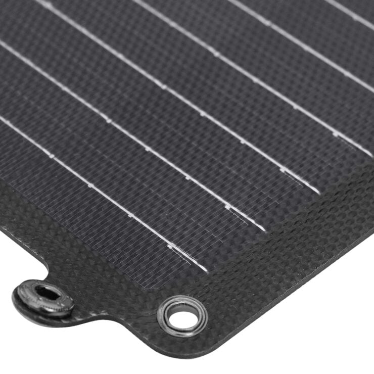 Preppi Solar Laptop + Phone Charger 6