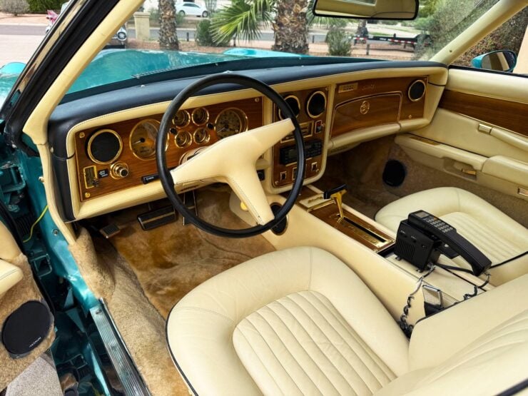 Stutz Blackhawk VI 5