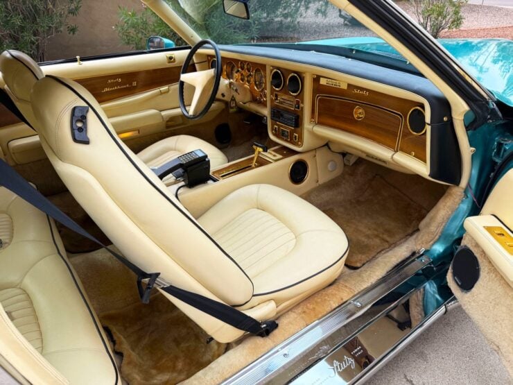 Stutz Blackhawk VI 7