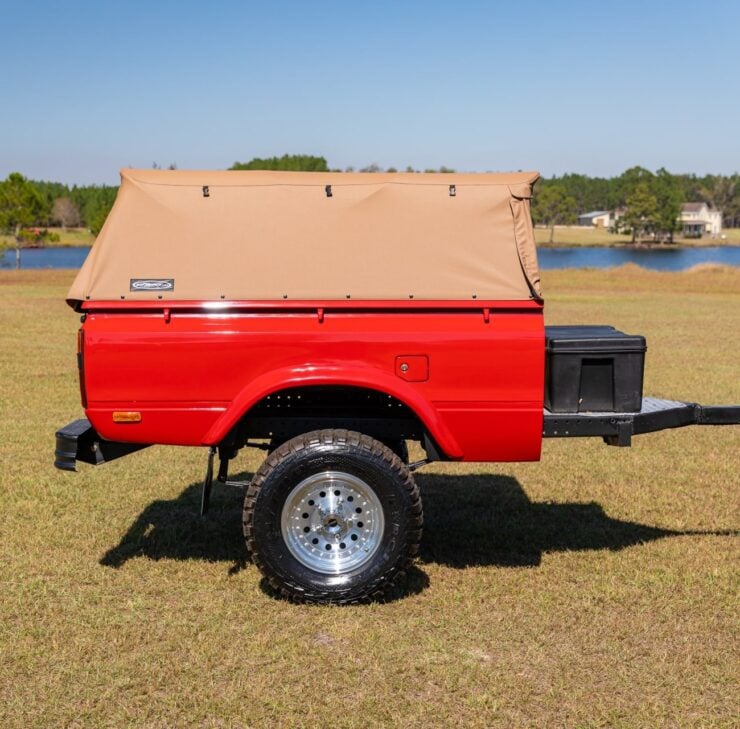 Toyota Hilux + Matching Trailer 27