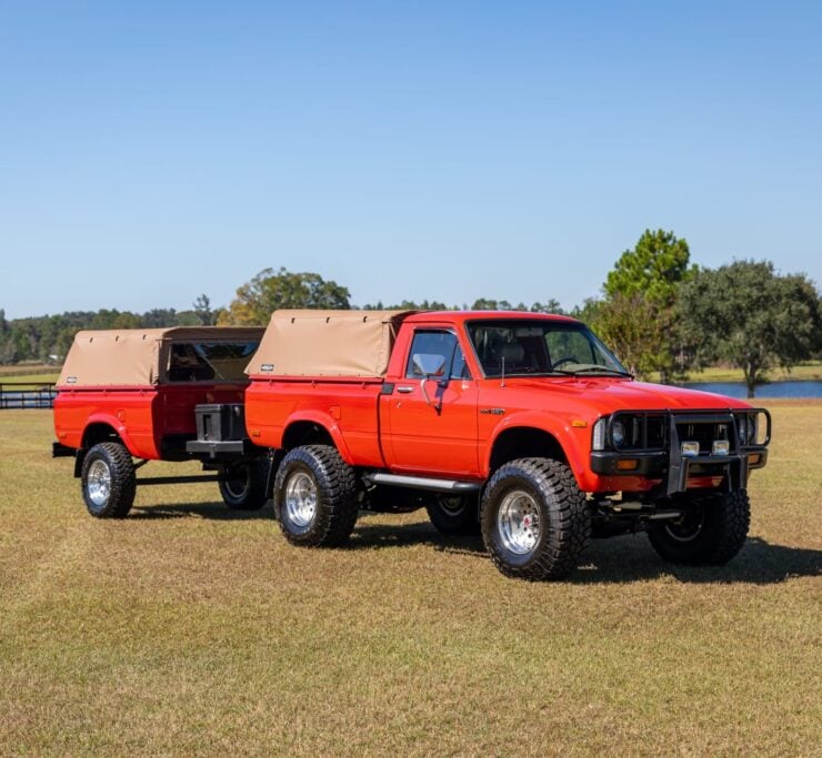 Toyota Hilux + Matching Trailer 5