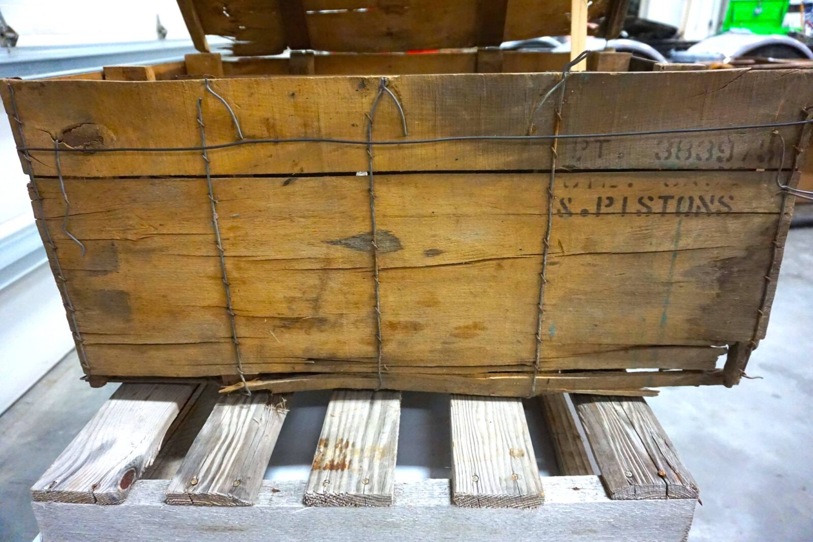 62 Years In The Factory Crate! A Chevrolet 409 V8 Short Block