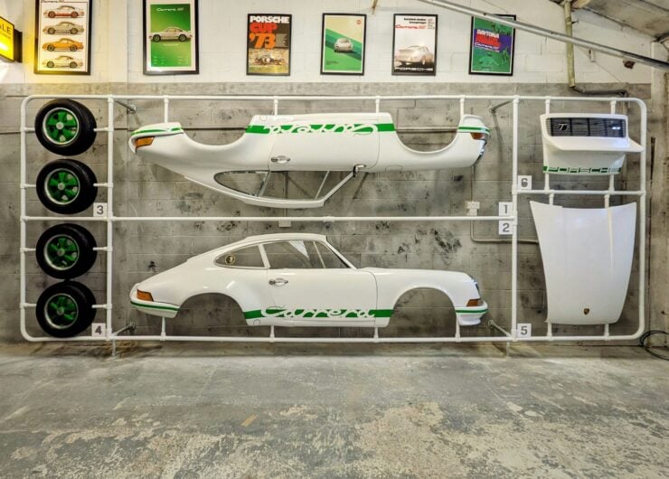 Porsche 911 Carrera RS Kit-Style Wall Piece 9