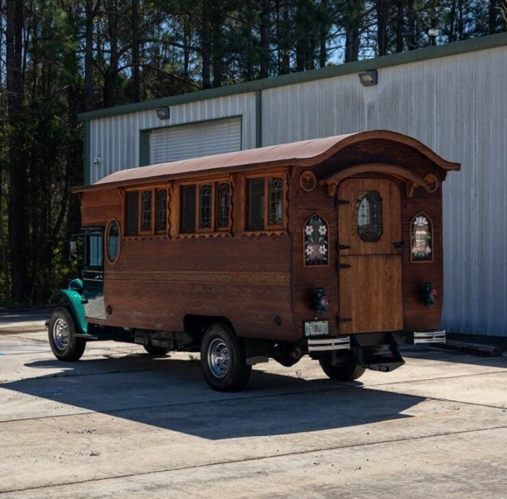 Chevrolet Gypsy Camper Wagon 10