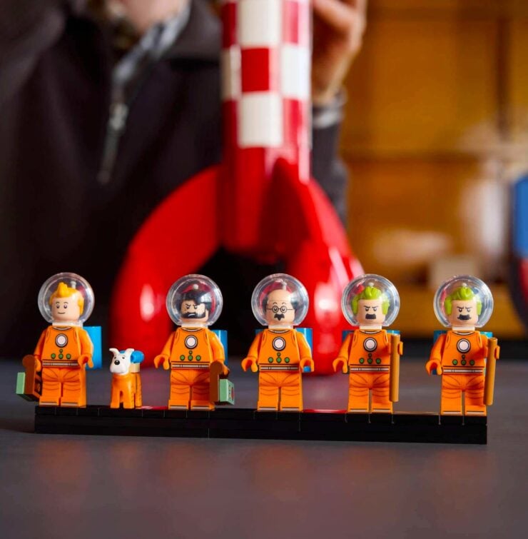 Lego Tintin Moon Rocket 14