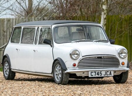 Mini Stretch Limousine