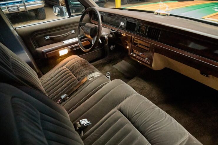 National Lampoon Family Truckster Car 18