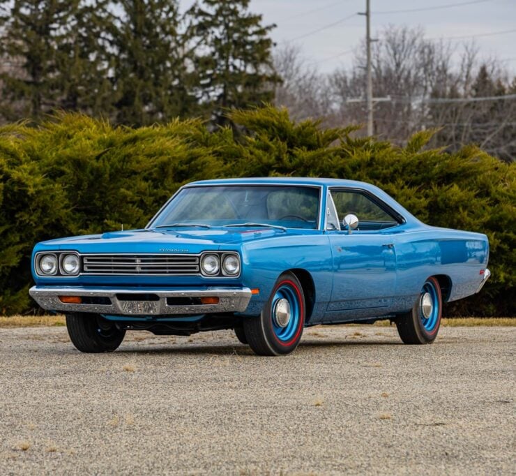 Plymouth Road Runner Hemi 16