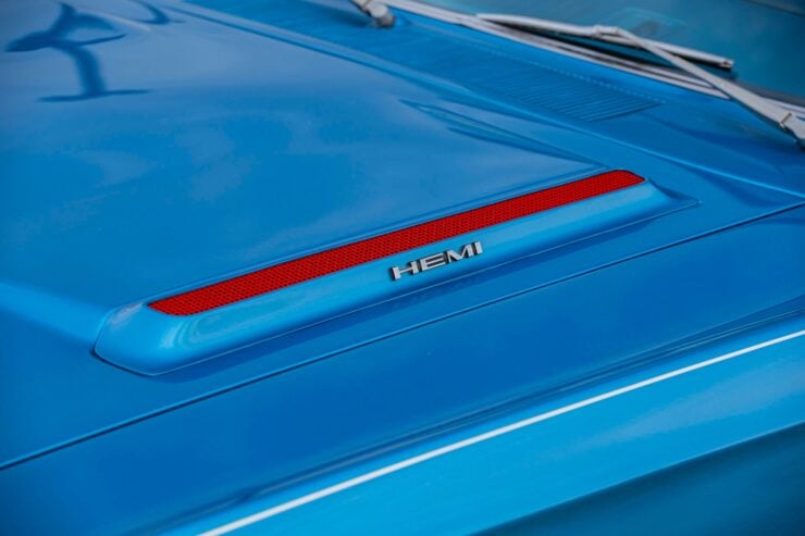 Plymouth Road Runner Hemi 6