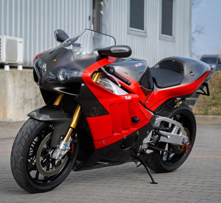 Yoshimura Tornado S1 1